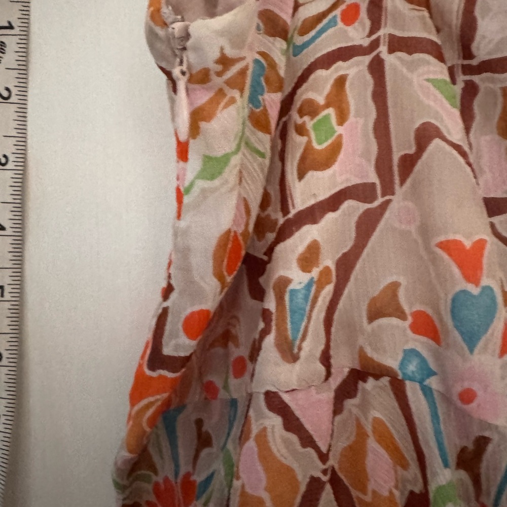 Diane Von Furstenberg Multicolor Floral High-Low Skirt, 100% Silk Shell - Picture 12 of 12